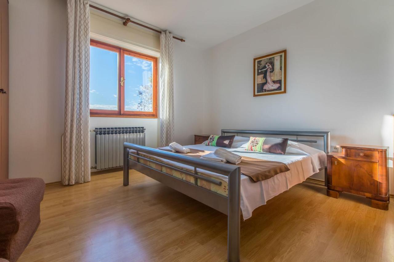 Apartment Roni Цриквениця Екстер'єр фото