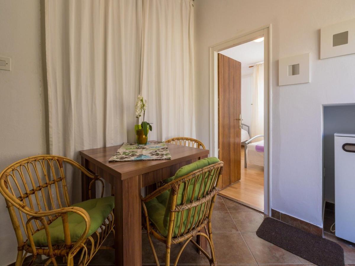 Apartment Roni Цриквениця Екстер'єр фото