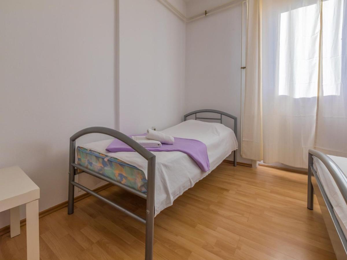 Apartment Roni Цриквениця Екстер'єр фото