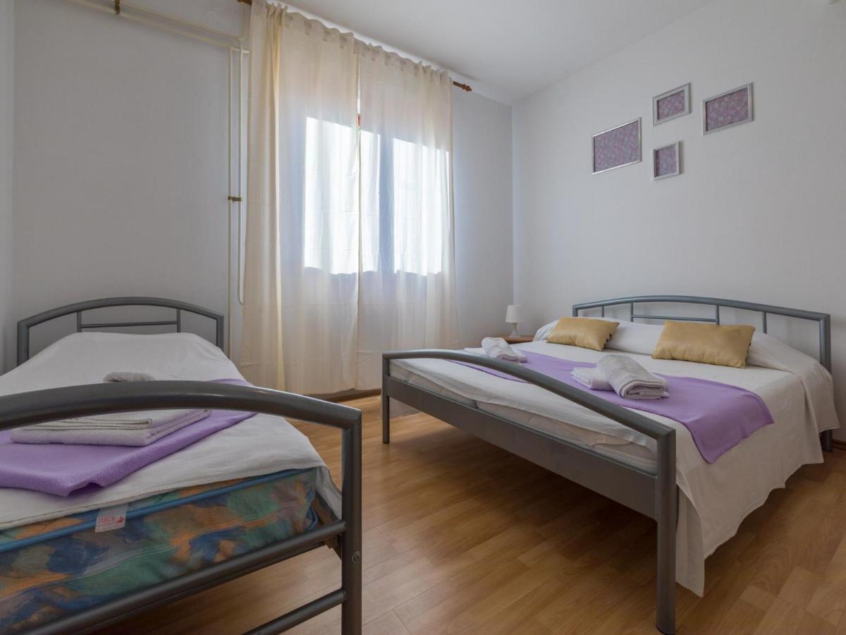 Apartment Roni Цриквениця Екстер'єр фото