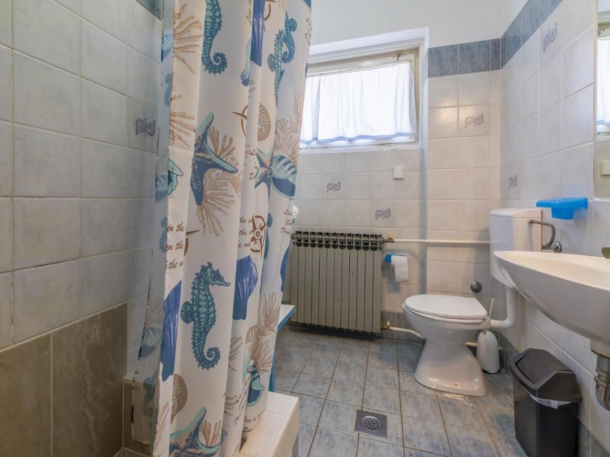 Apartment Roni Цриквениця Екстер'єр фото