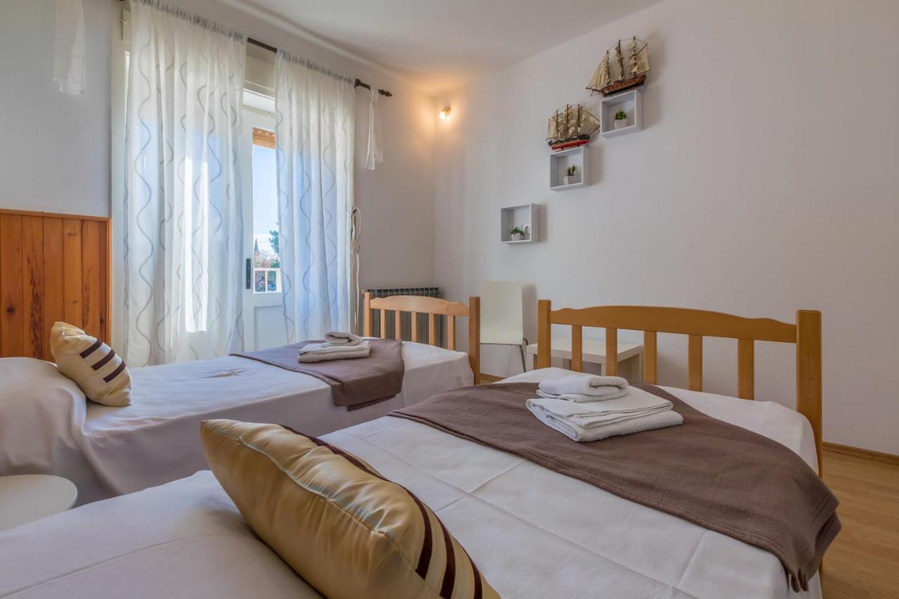 Apartment Roni Цриквениця Екстер'єр фото